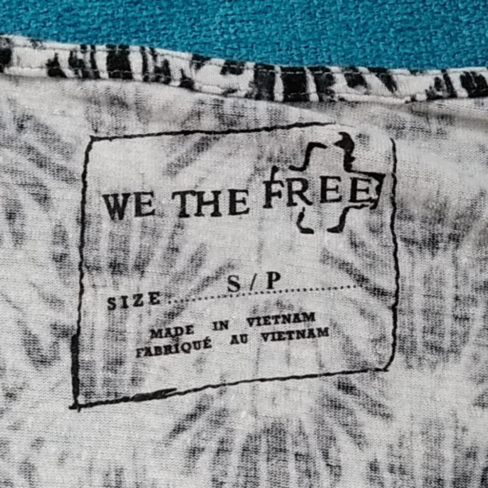 FREE PEOPLE TOP - Picture 4 of 4